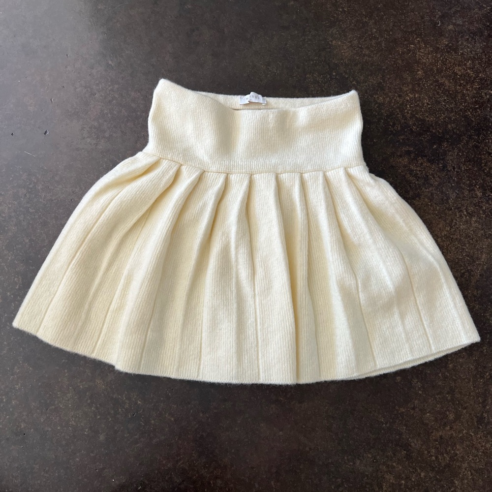 Never Worn Sweater Pleated Mini Skirt